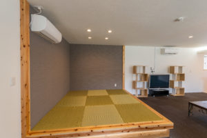 3世帯で宿泊した場合、それぞれに部屋を分けることは可能ですか？